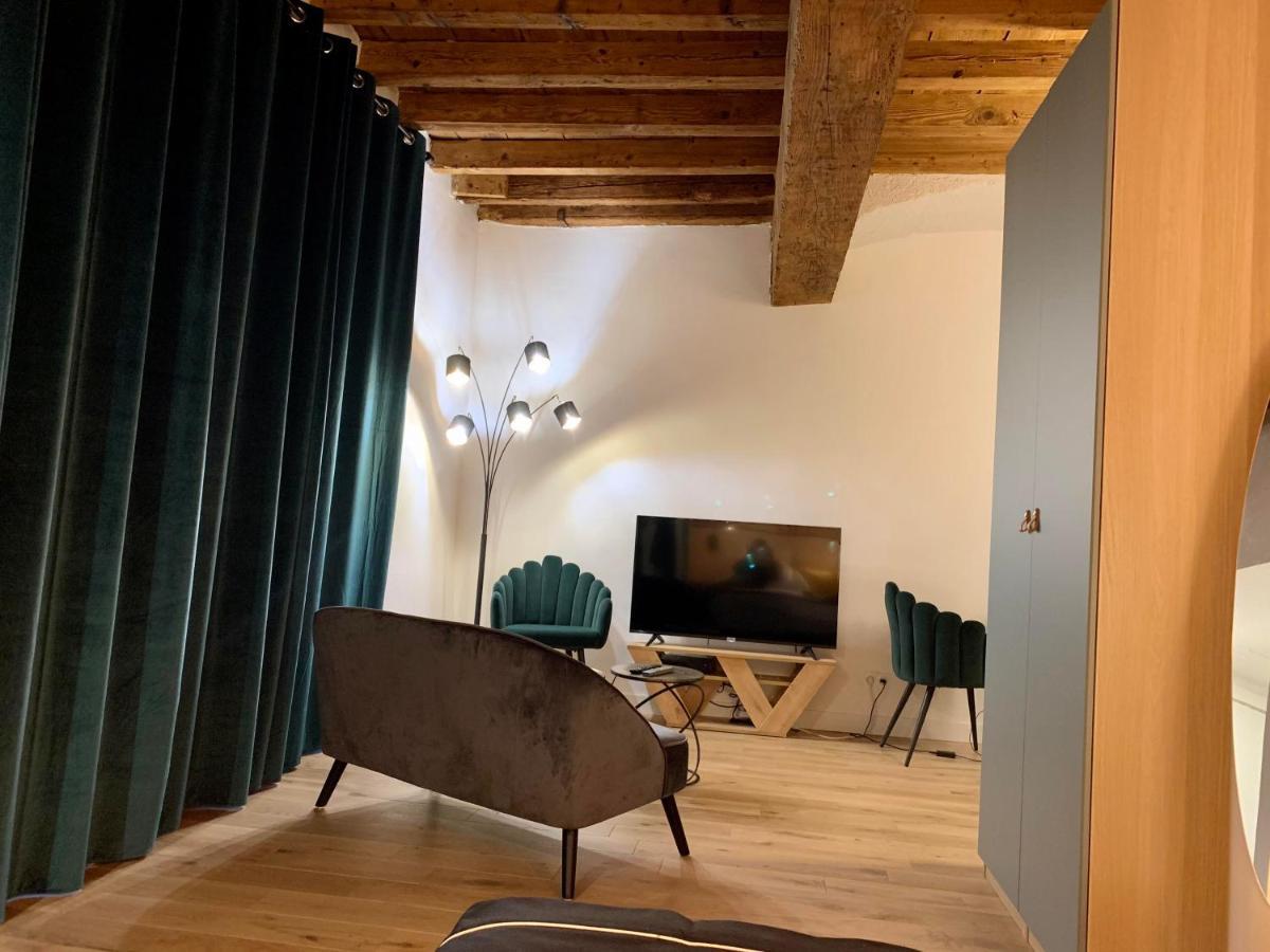 Luxe Et Calme En Hyper Centre - La Cour Des Bois Apartment Lyon Ngoại thất bức ảnh